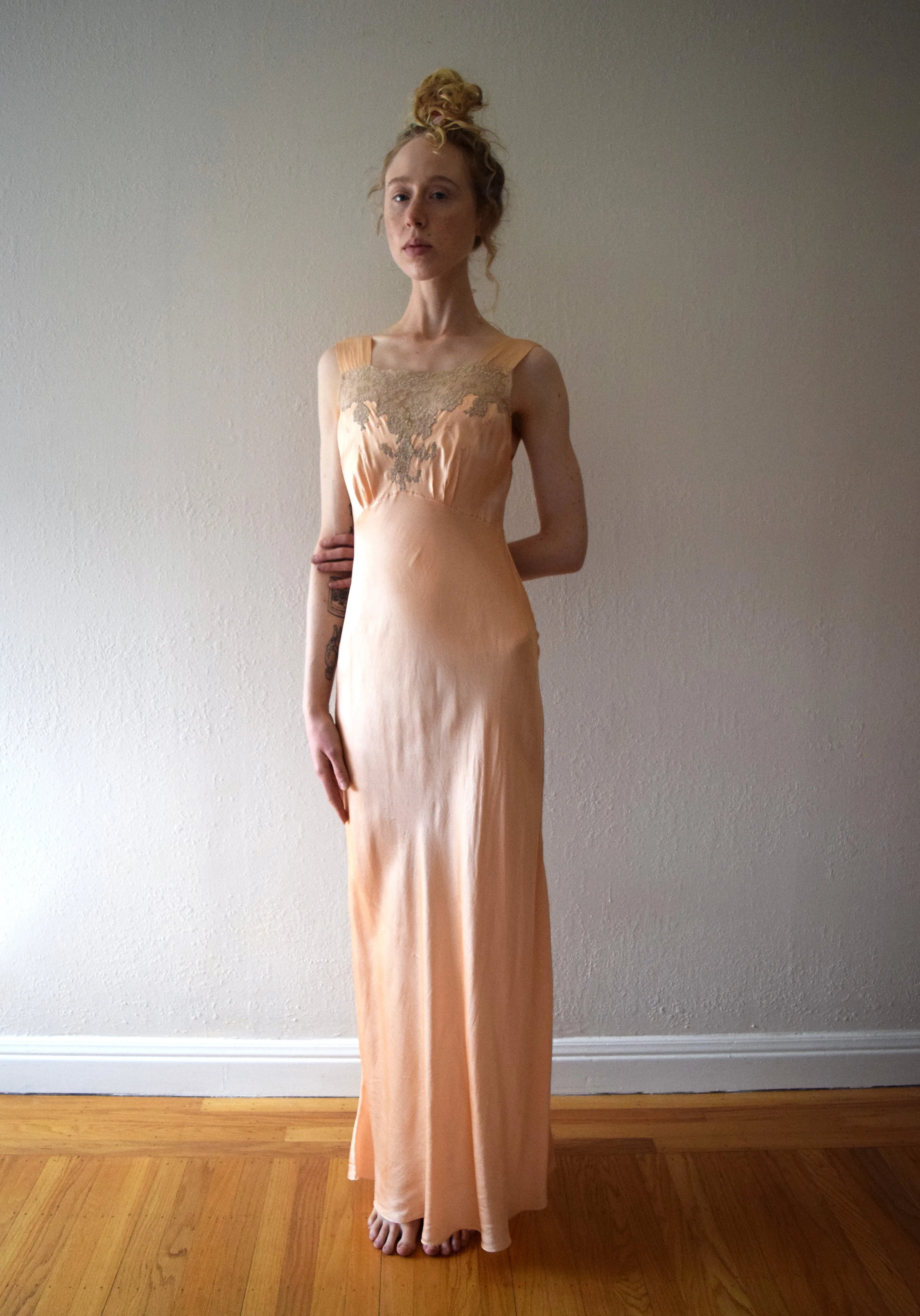 1930s silk slip dress . vintage bias cut gown . size xs to small