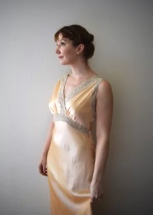 1940s bias cut gown . vintage silk nightgown . size small to s/m