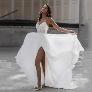 Beach Wedding Dresses Spaghetti Straps V Neck Sequin Lace Chiffon A Line
