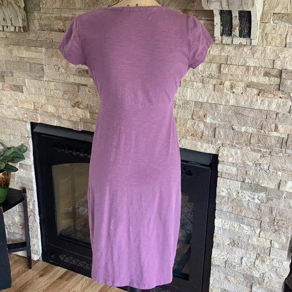 Boden lavender embroidered scoop neck empire waist cap sleeve short sleeve dress