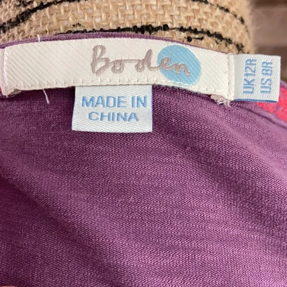Boden lavender embroidered scoop neck empire waist cap sleeve short sleeve dress