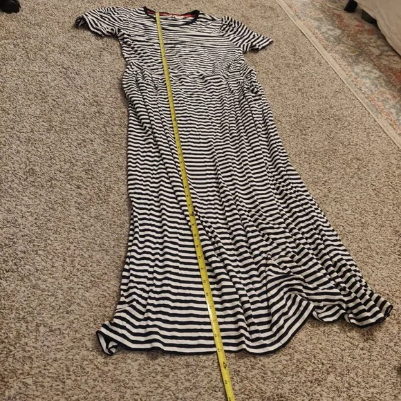 Boden Women's Maxi Dress Blue White Stripe Size 14R Short Sleeve Crew Neck.