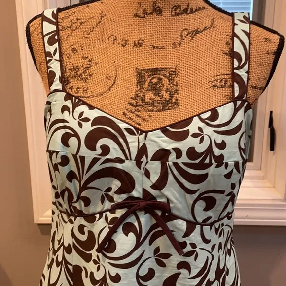 Brown and teal summer dress.