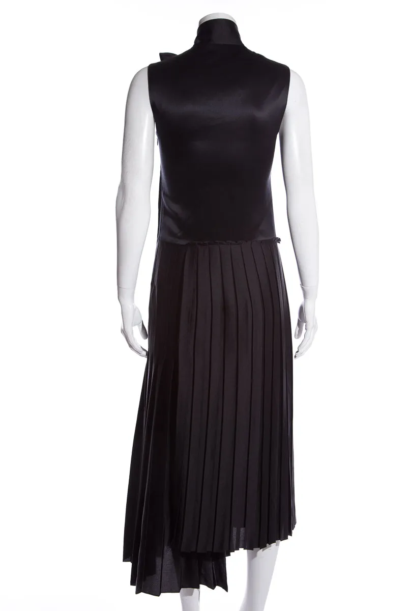 Burberry Black Satin Embellished Pleated Dress SZ 2