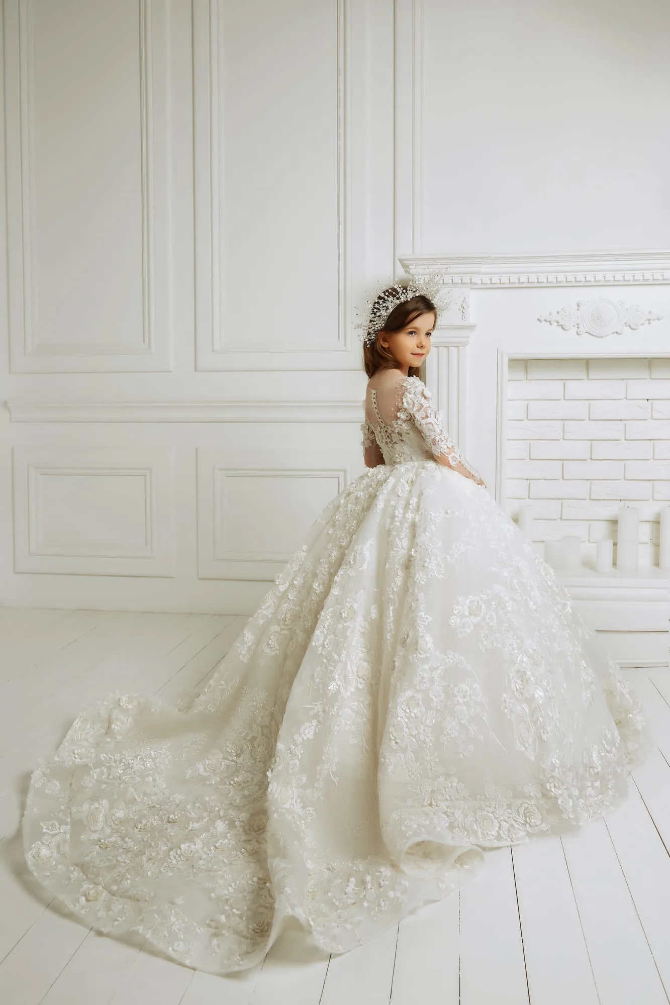 CINDY EXCLUSIVE LACE FIRST COMMUNION DRESS