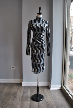 CLEARANCE - GREY MULTI FIT FALL DRESS WITH RUSHING
