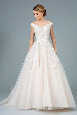 Embroidery Embellished Mesh A-Line Wedding Gown w/ Tail
