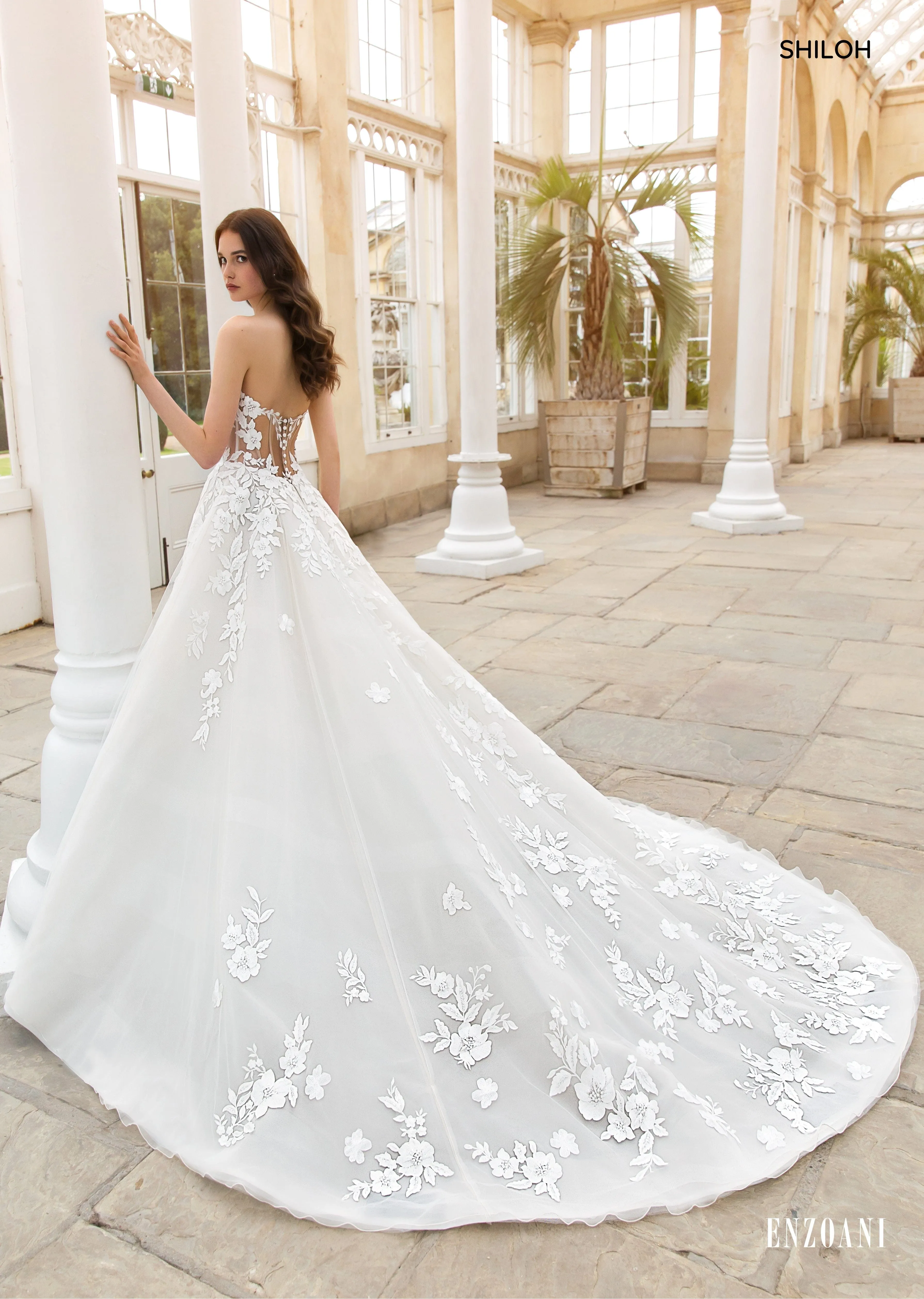 Enzoani: Shiloh