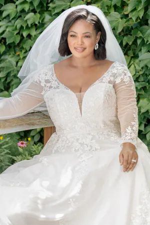 Esmeralda Wedding Dress