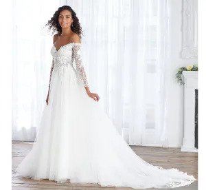 Floral Lace And Tulle Off-The-Shoulder Gown In Ivory Almond Nude
