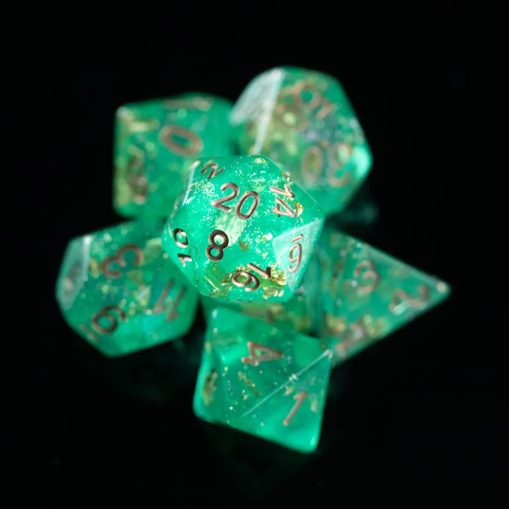 Green & Gold Leaf Wedding Dice – 7 Piece Set