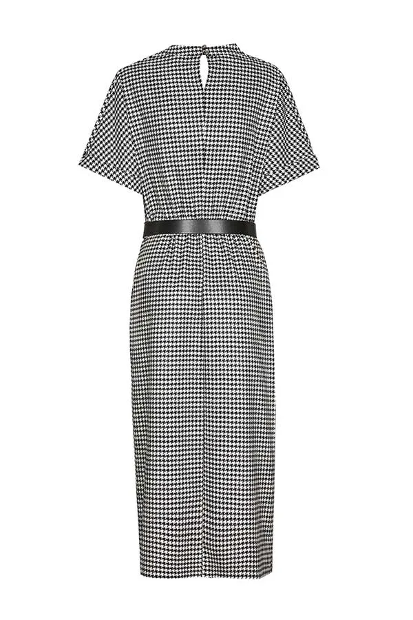 HOUNDSTOOTH SLIGHTLY FITTED STRETCH DRESS