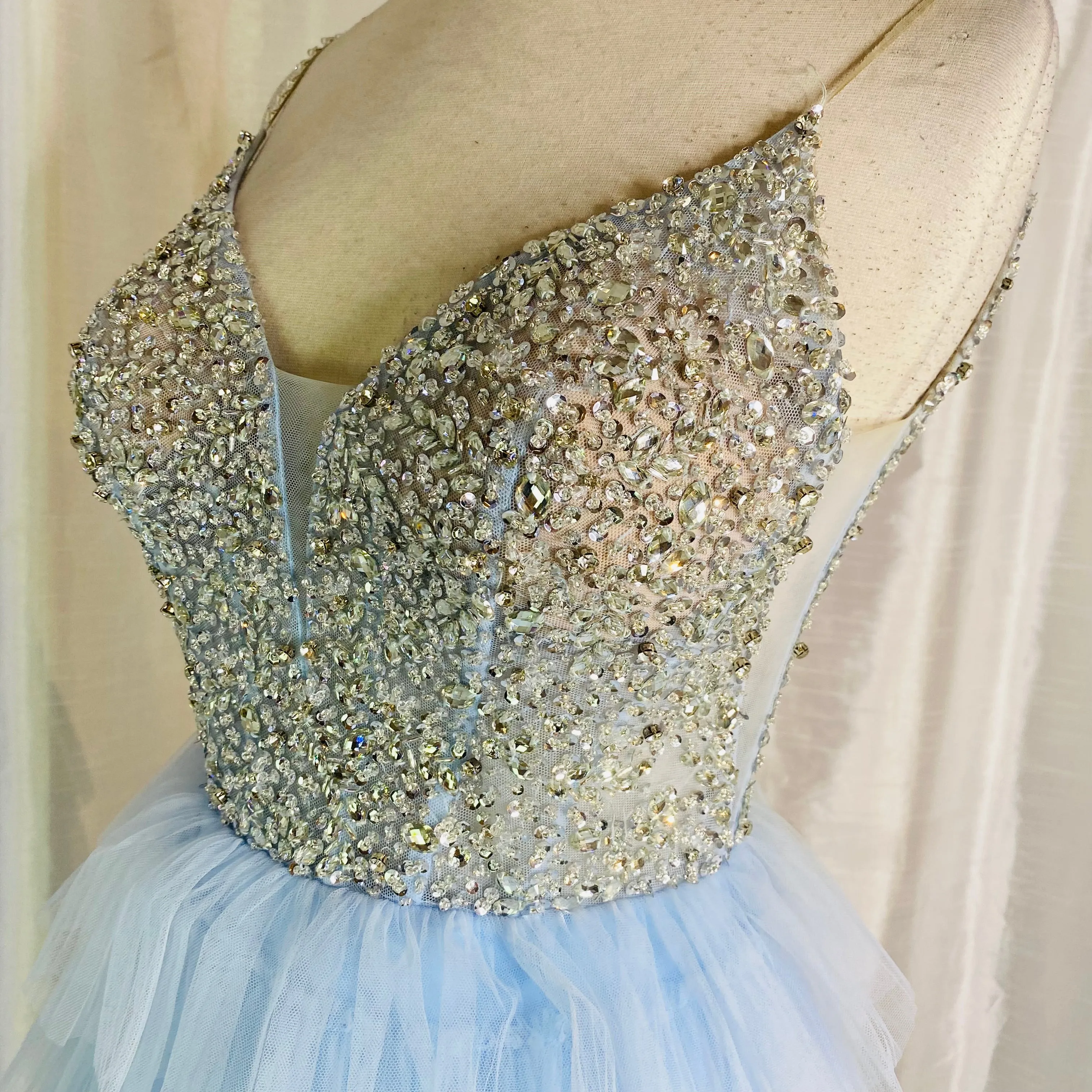 JVN By JOVANI Style 22604 Short Tiered Gown Baby Blue Size 4