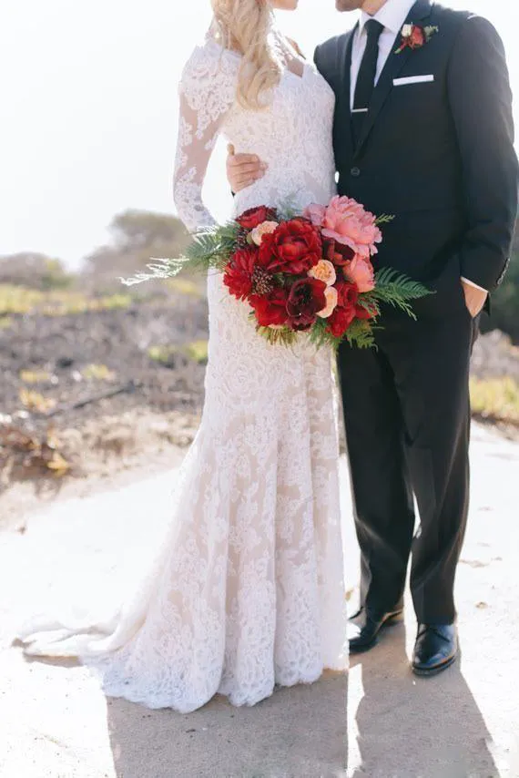 Lace Long Sleeve Country V-neck Elegant Garden Wedding Dresses-715316