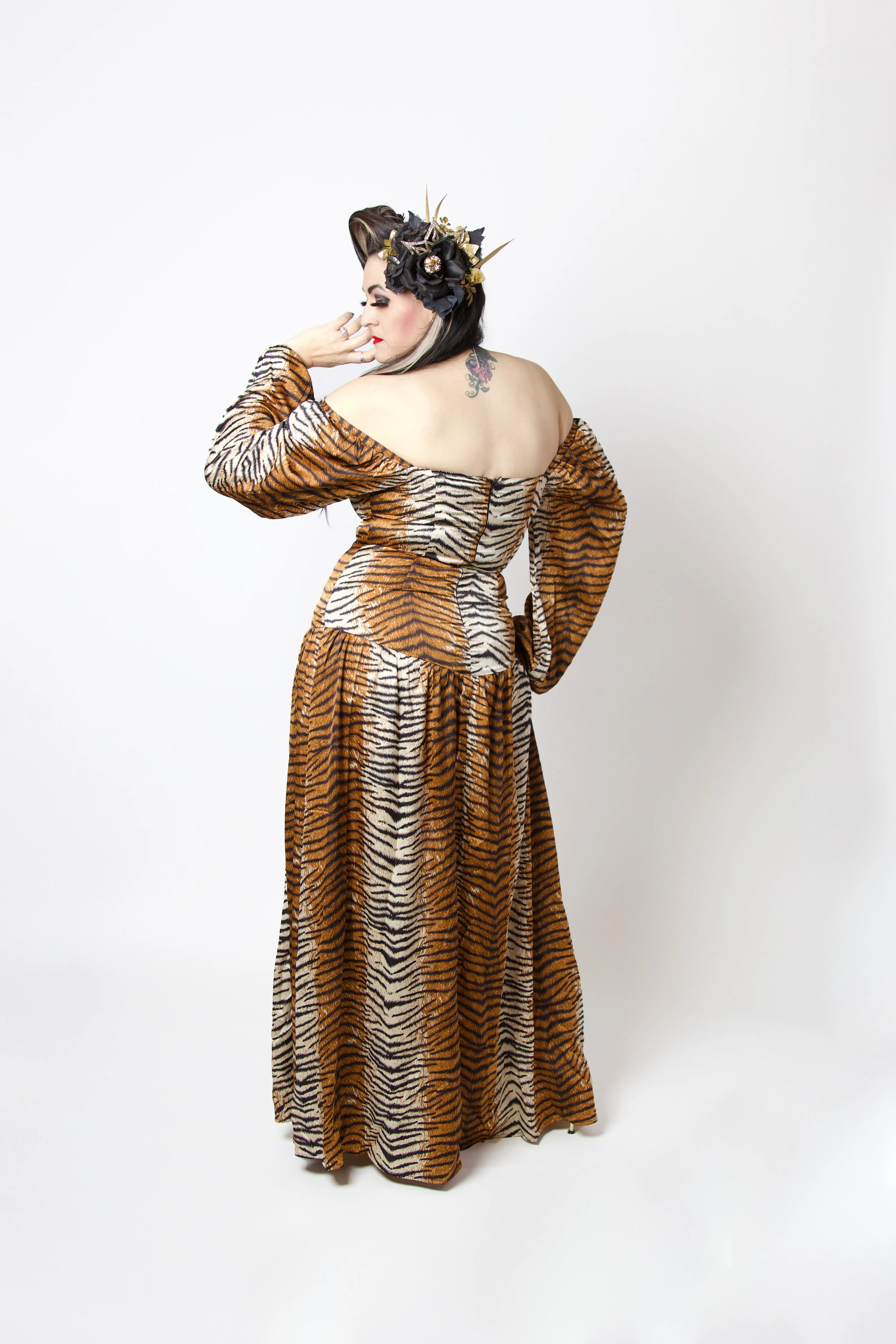 Loretta Allure Dress-Gown