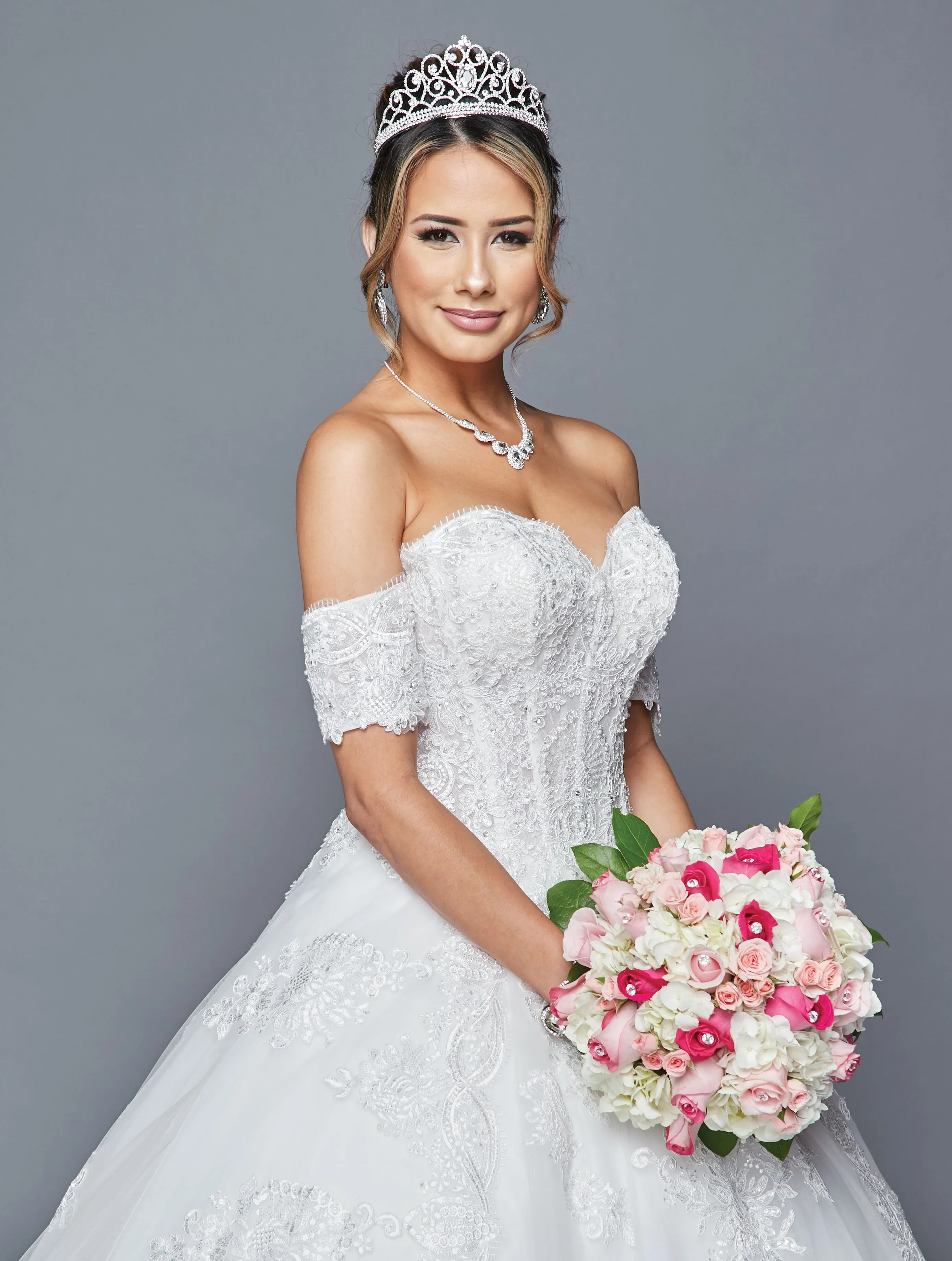 Lovely Wedding Dress Style 405
