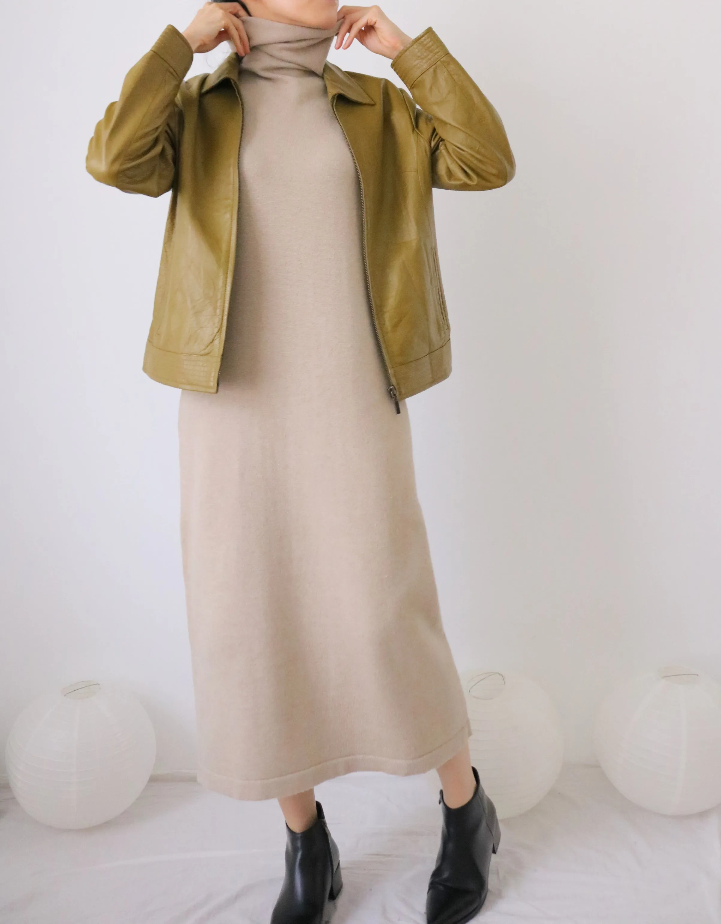 Neutral dress (more colours available)