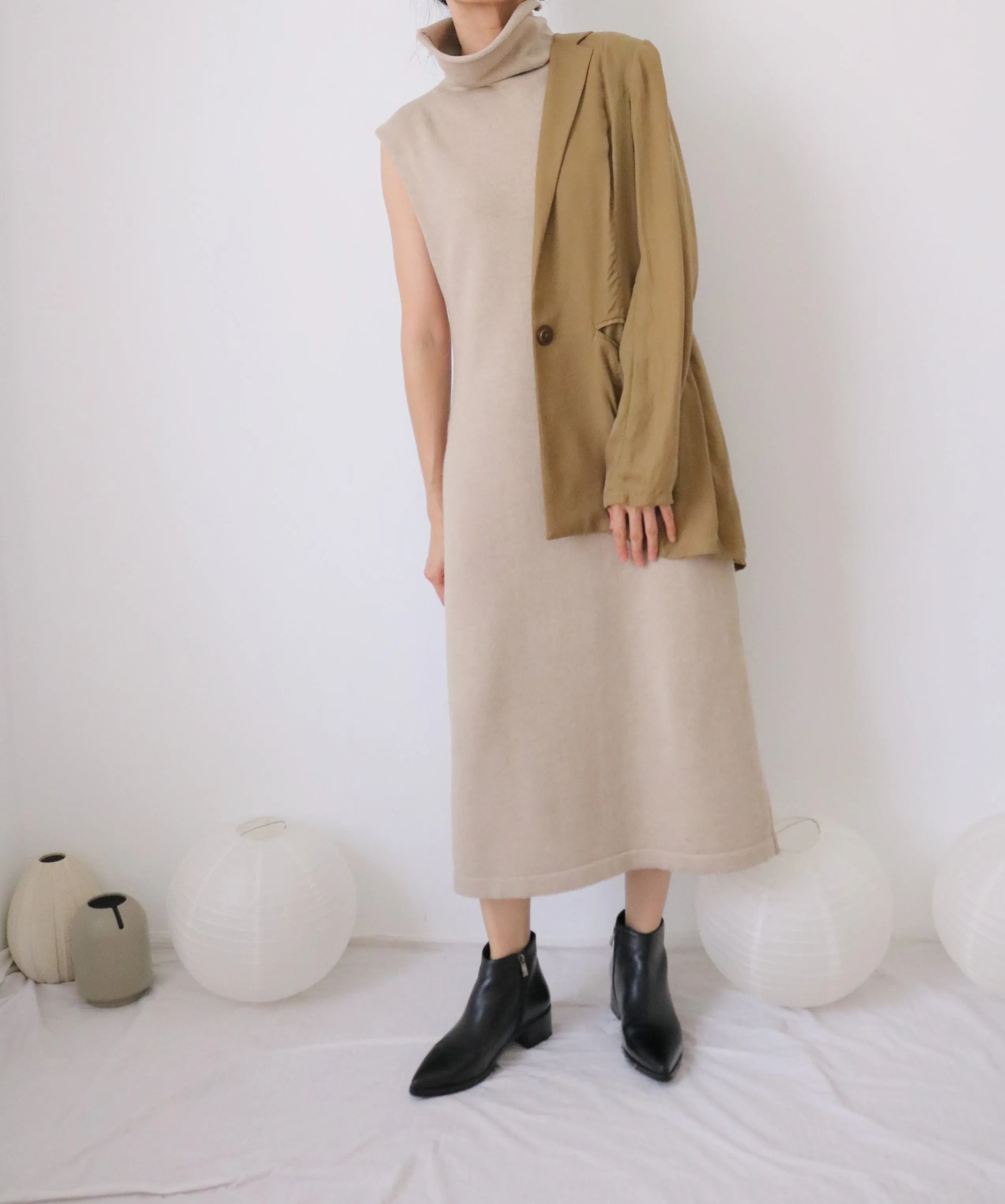 Neutral dress (more colours available)