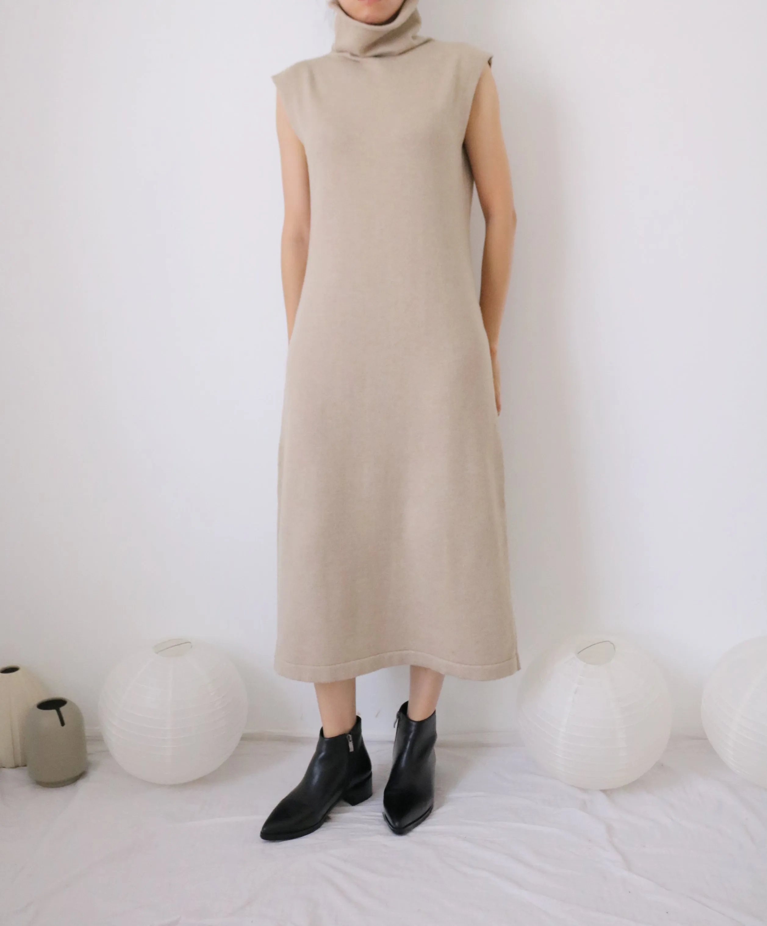 Neutral dress (more colours available)