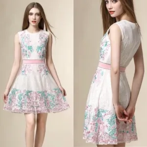 Nexiia Embroidered Floral Cottagecore Silk Mini Dress, Size S Valentine’s Day