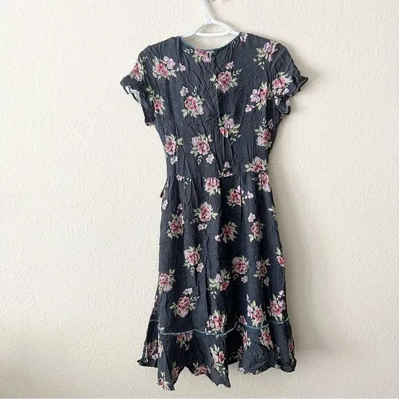 NWT Laia Womens Floral Print Short Sleeve Wrap Dress Size S