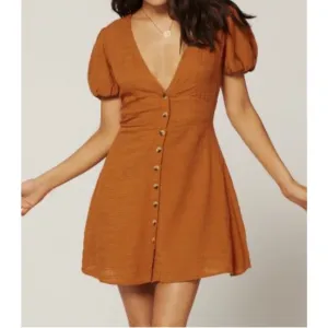 NWT L*Space Sabrina Dress in Hazelnut*