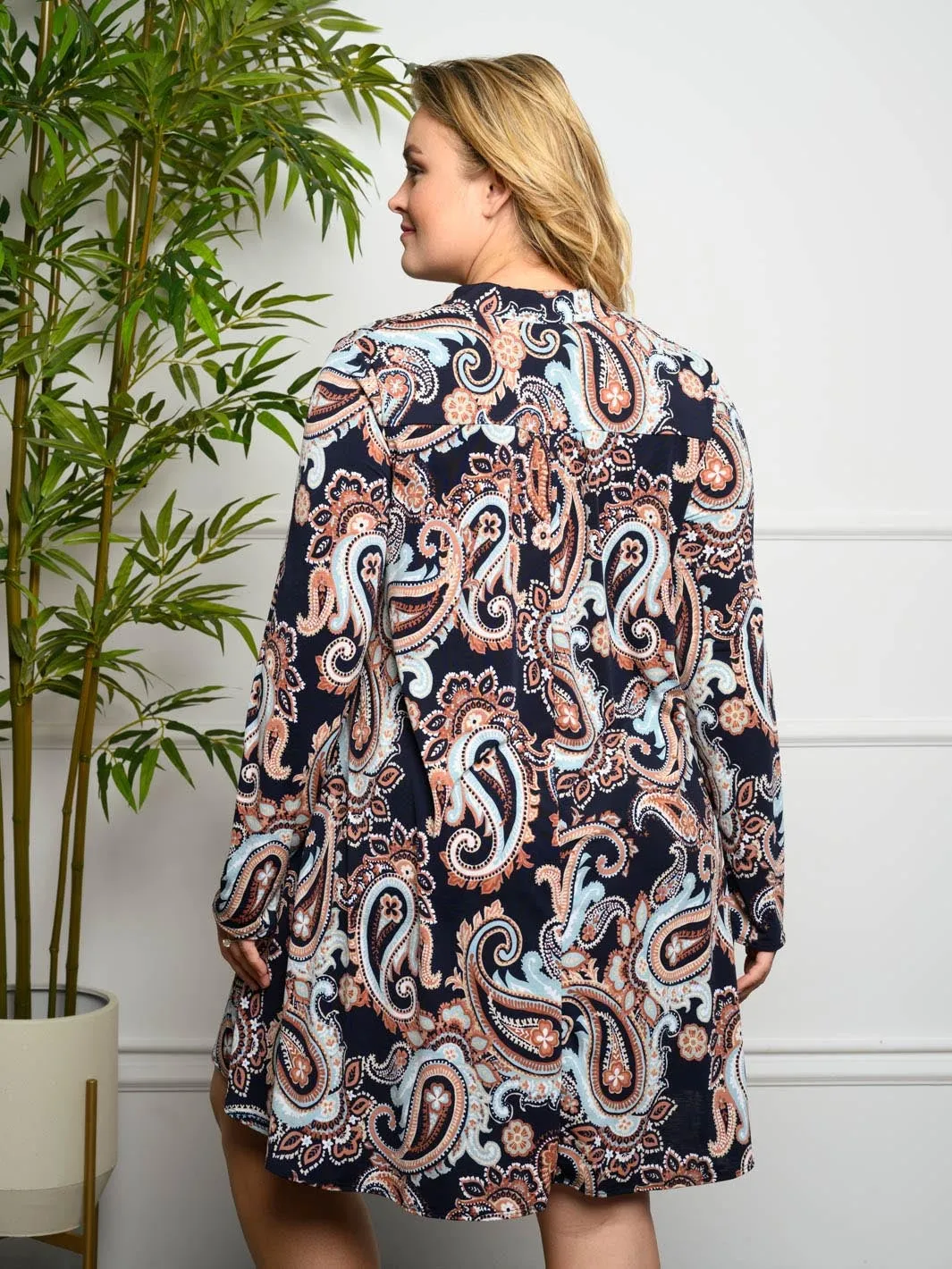 PLUS SIZE V-NECK LONG SLEEVE MINI DRESS