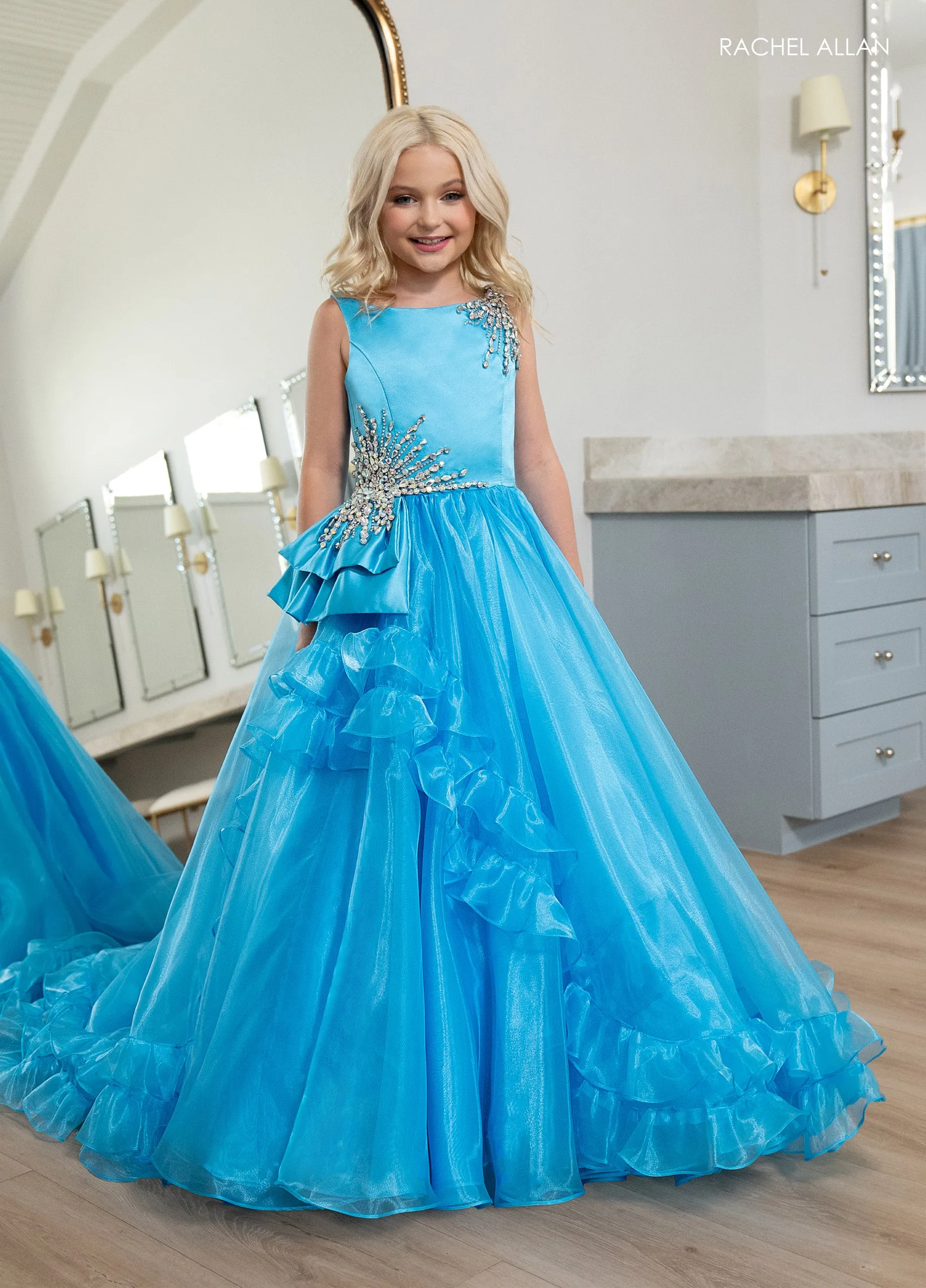 Rachel Allan 10266