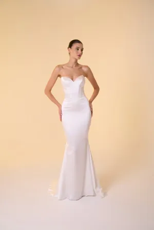 Seraphina drop waist sweetheart gown