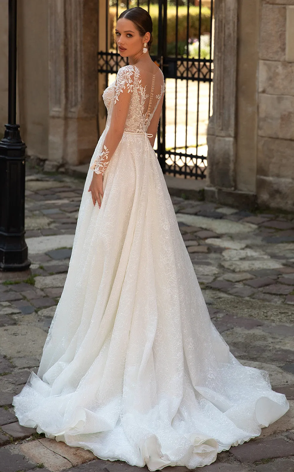 Sexy A Line Sweep Train Tulle Wedding Dress with Split Front and Beading-716313