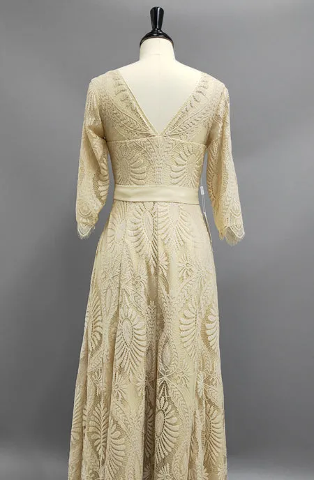 Simple-Designed Half-sleeved V-neck V-back Lace Dress-704153