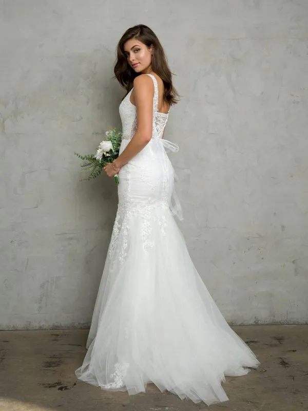 Size 2XL Eva 5249 Off White Gown