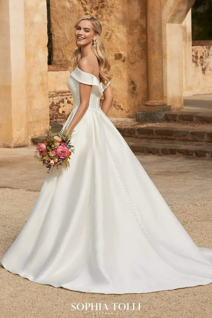 Sophia Tolli: Y12014 - Kennedy