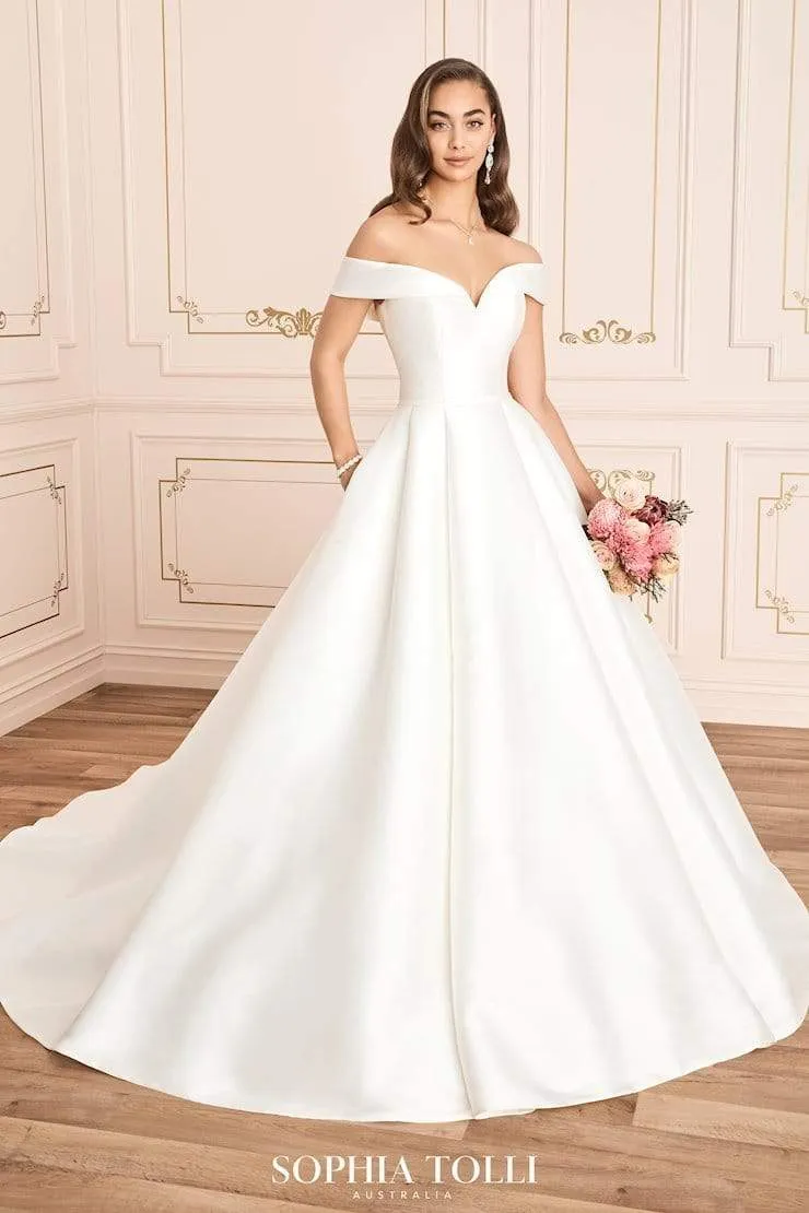 Sophia Tolli: Y12014 - Kennedy