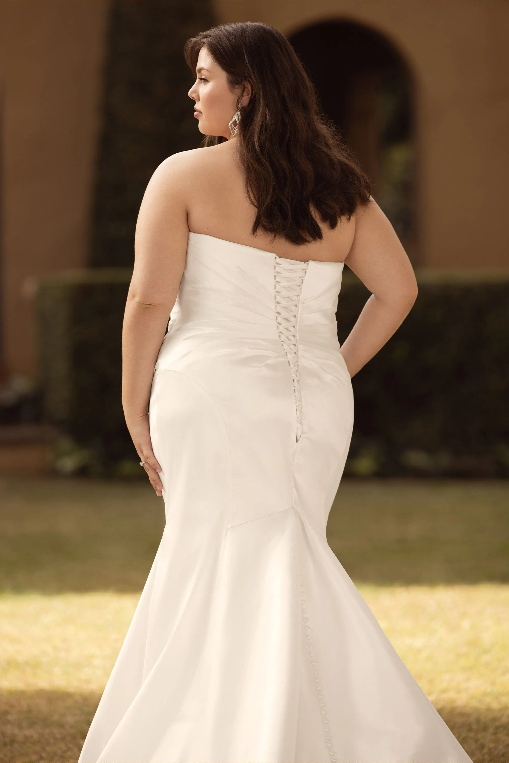 Sophia Tolli: Y3142 - Nancy