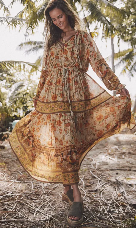 SPELL Seashell Gown - Sand