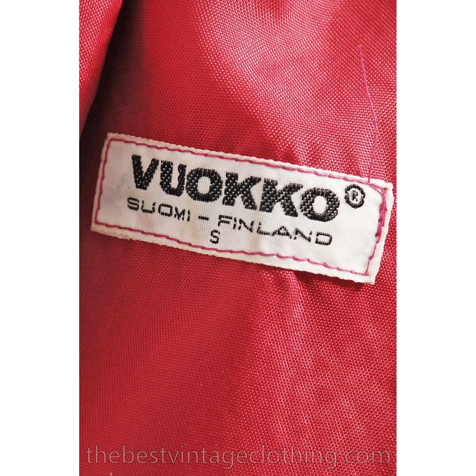 Stunning Vintage Vuokko Finish Designer Oscars Gown Tyrskyranta Fuchsia Pink Silk Creation  Cape Sleeves Red Carpet  S