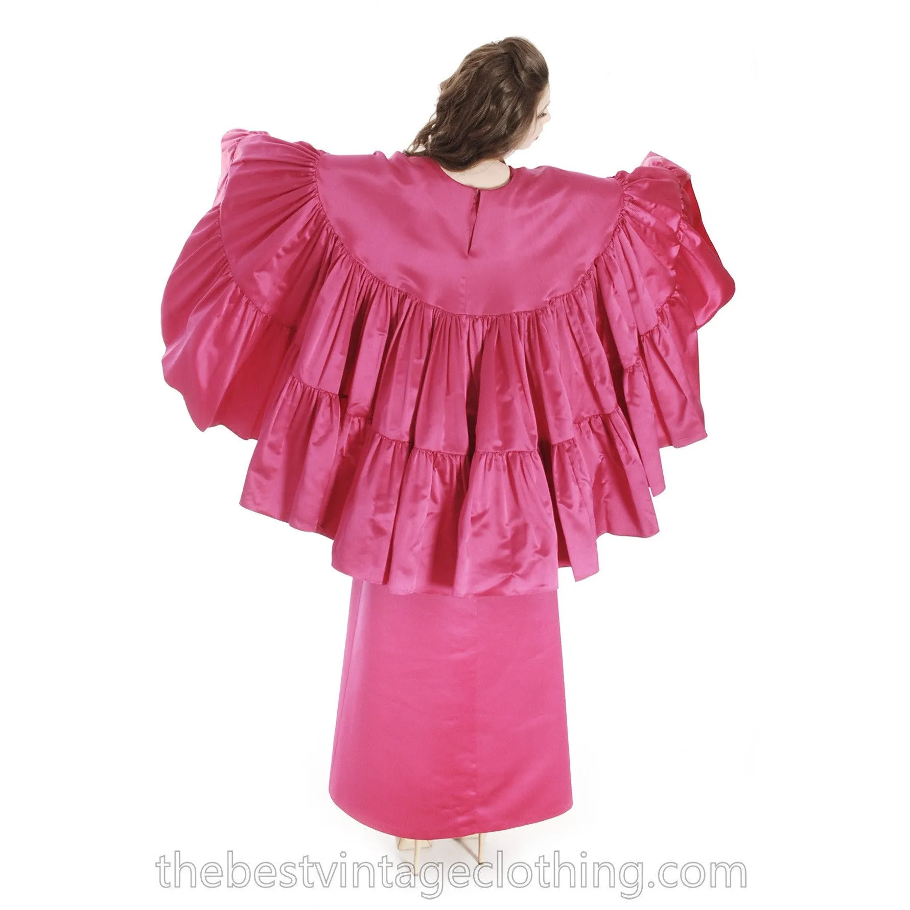 Stunning Vintage Vuokko Finish Designer Oscars Gown Tyrskyranta Fuchsia Pink Silk Creation  Cape Sleeves Red Carpet  S