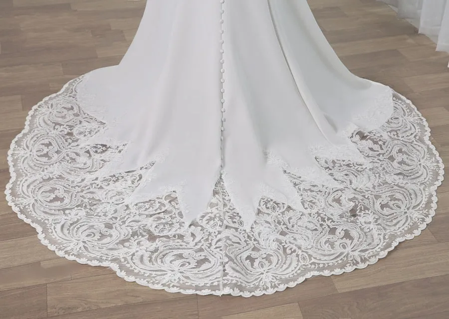 Sweep Train Mermaid Wedding Gowns