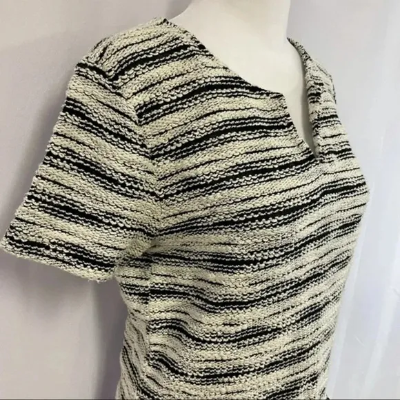 Velvet by Graham and Spencer Knit Short Sleeve Stripe Pocket Dress S