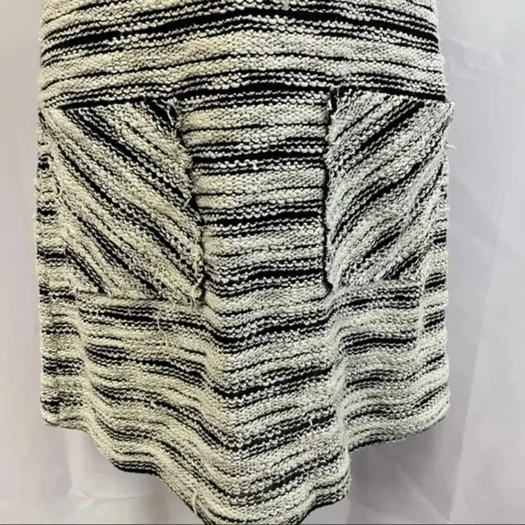 Velvet by Graham and Spencer Knit Short Sleeve Stripe Pocket Dress S