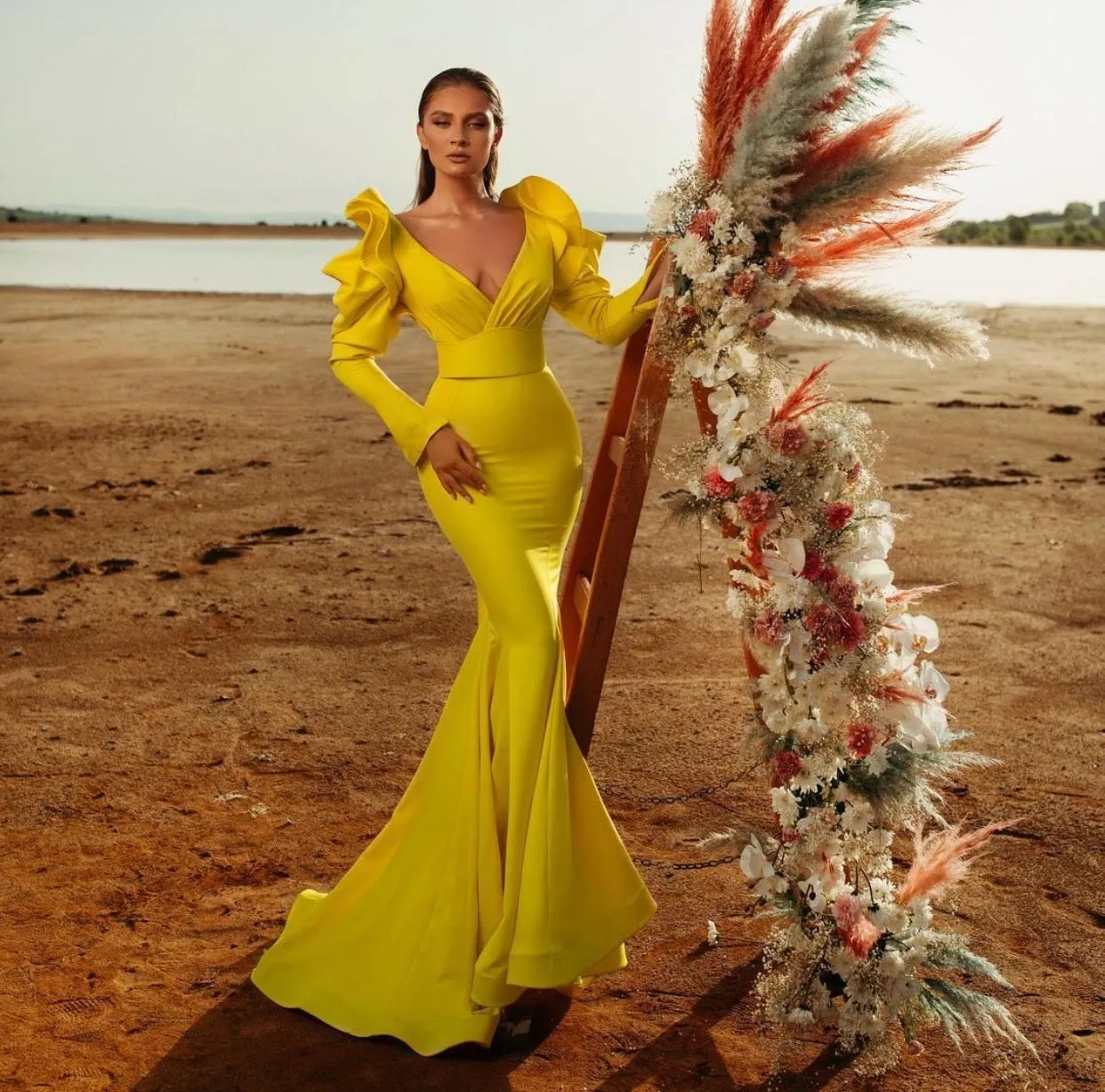 vestido de noche simple evening dresses long sleeve v neck yellow mermaid evening gown party dress robe de soiree