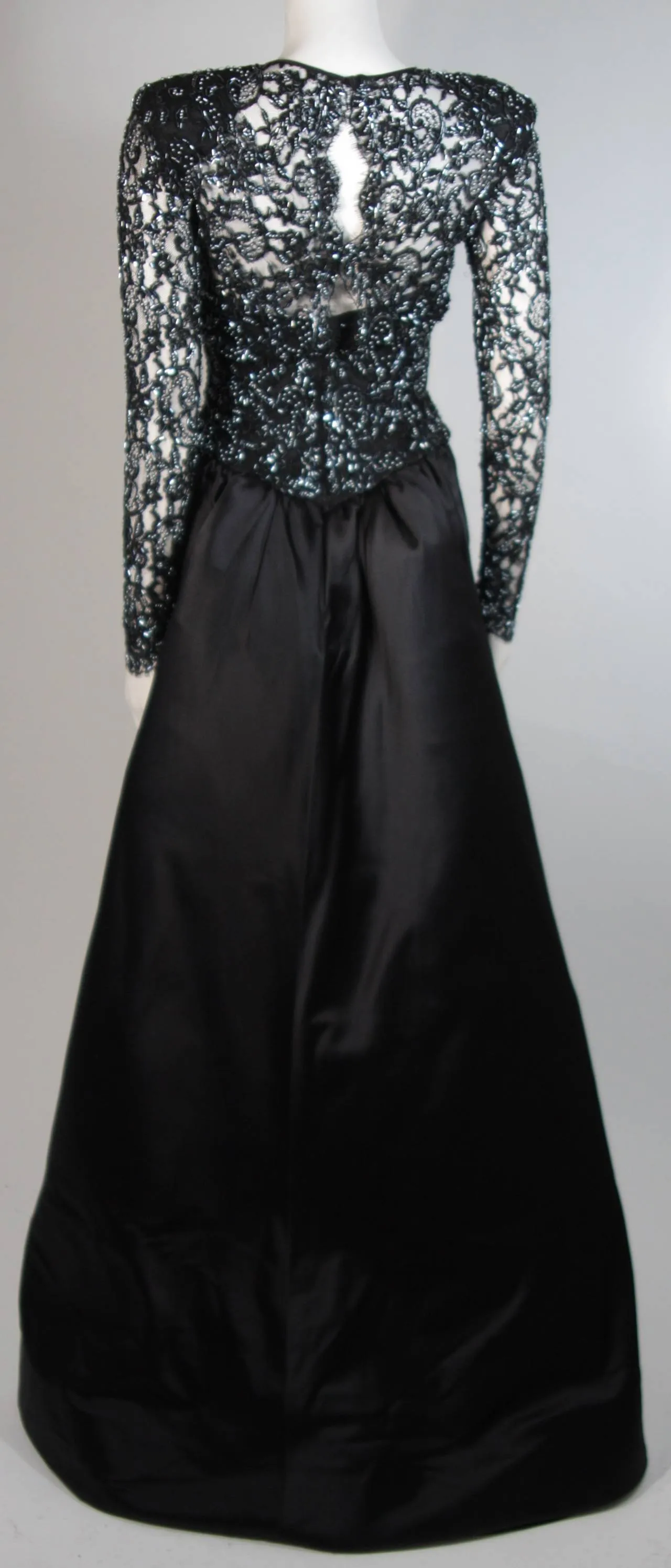 VICKY TIEL Black Embellished Lace Gown With Silk Skirt Size Small
