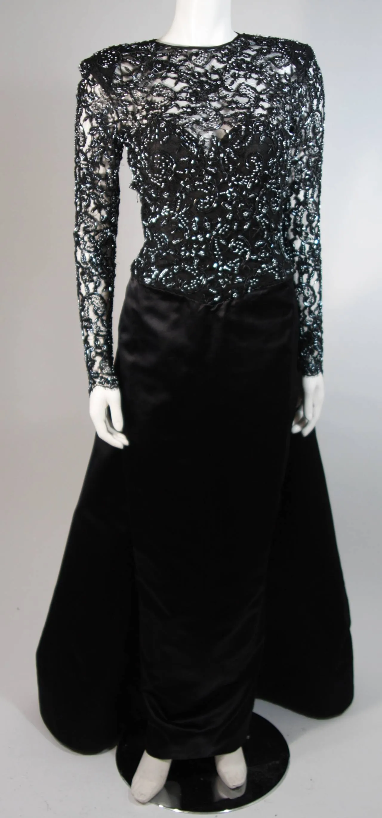 VICKY TIEL Black Embellished Lace Gown With Silk Skirt Size Small
