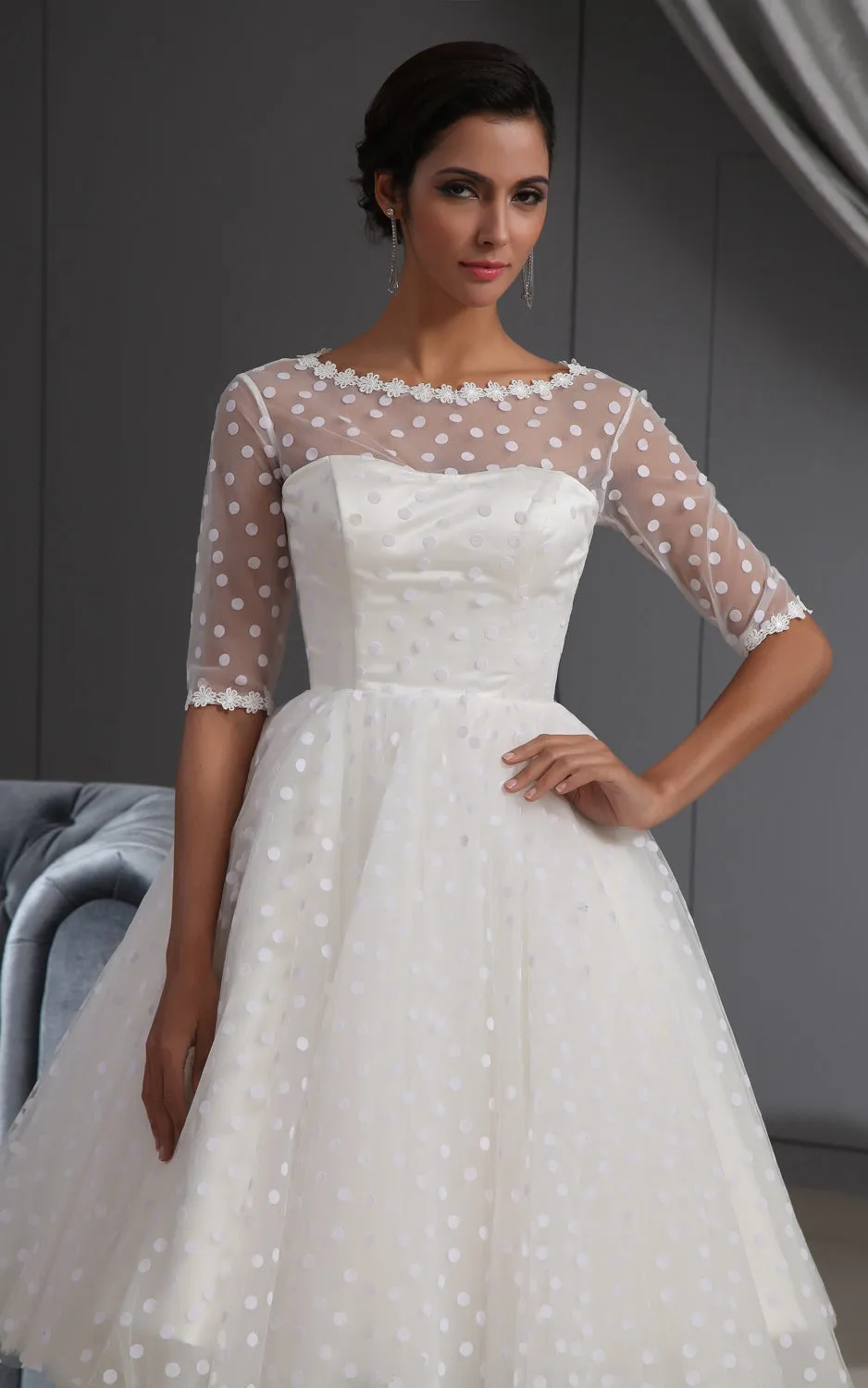 Vintage Half-Sleeve Knee-Length Wedding Dress-GC_705302