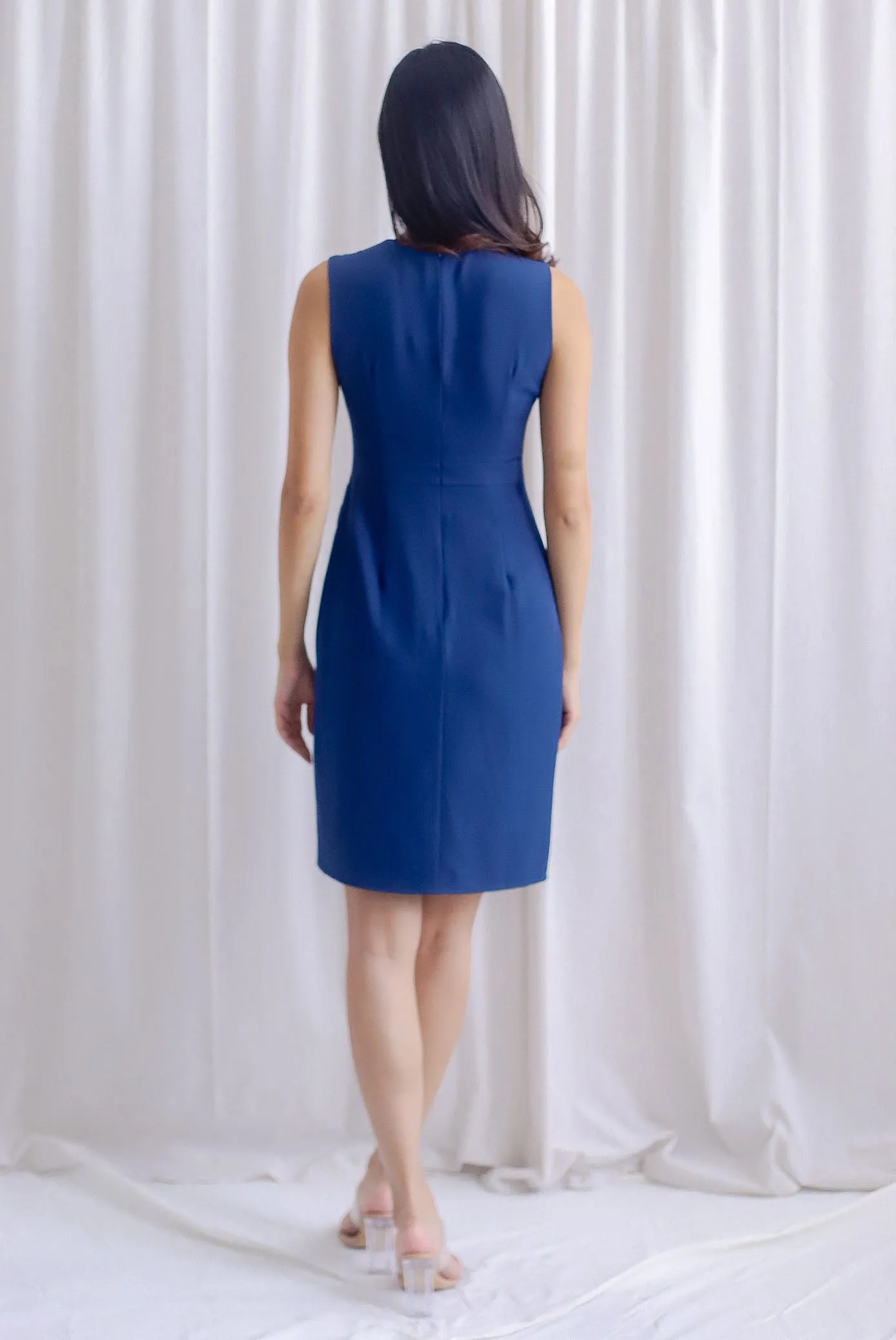 Whitley Diamond Neckline Tulip Dress In Navy Blue
