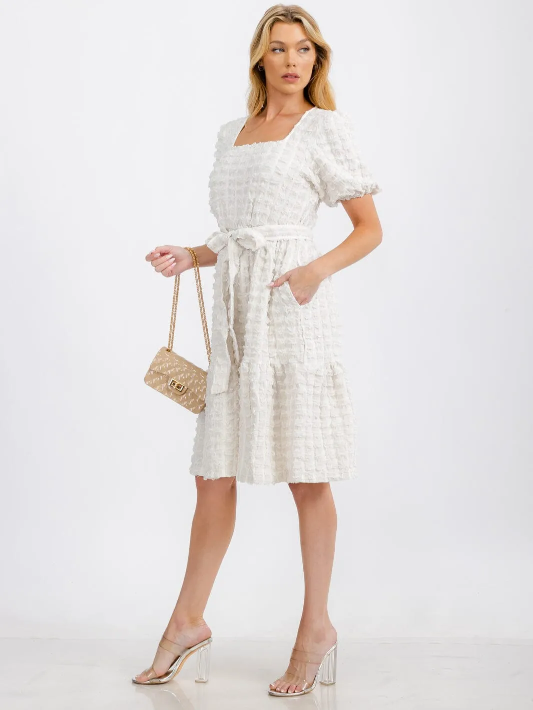 WOMEN'S SHORT PUFF SLEEVE SQUARE NECK TIERED POCKETS MIDI DRESS