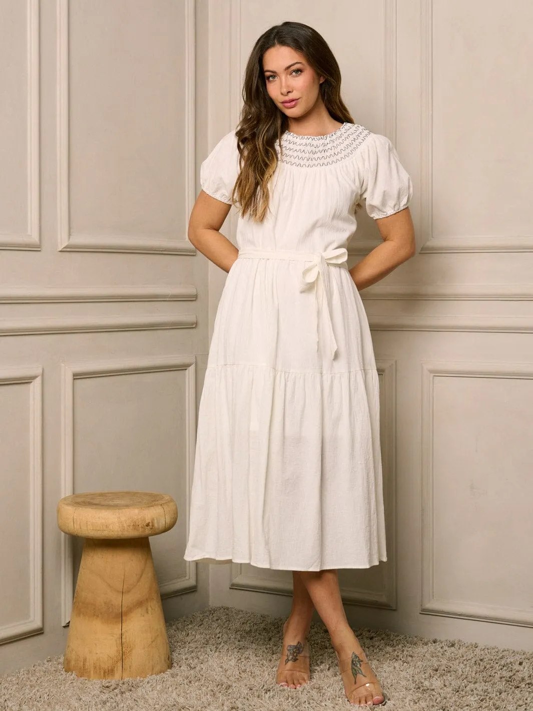 WOMEN'S SHORT PUFF SLEEVE TIERED EMBROIDERY TUNIC MIDI DRESS